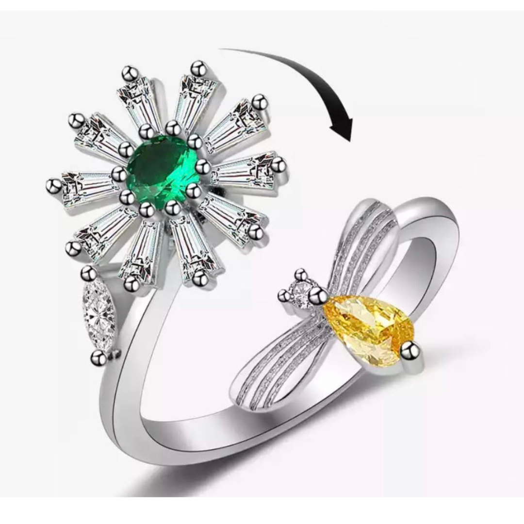 Emerald Flower and Bee Fidget Ring Adjustable